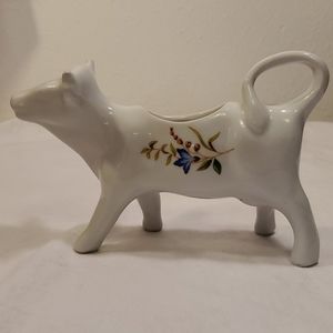 Cordon Blue BIA Cow Creamer